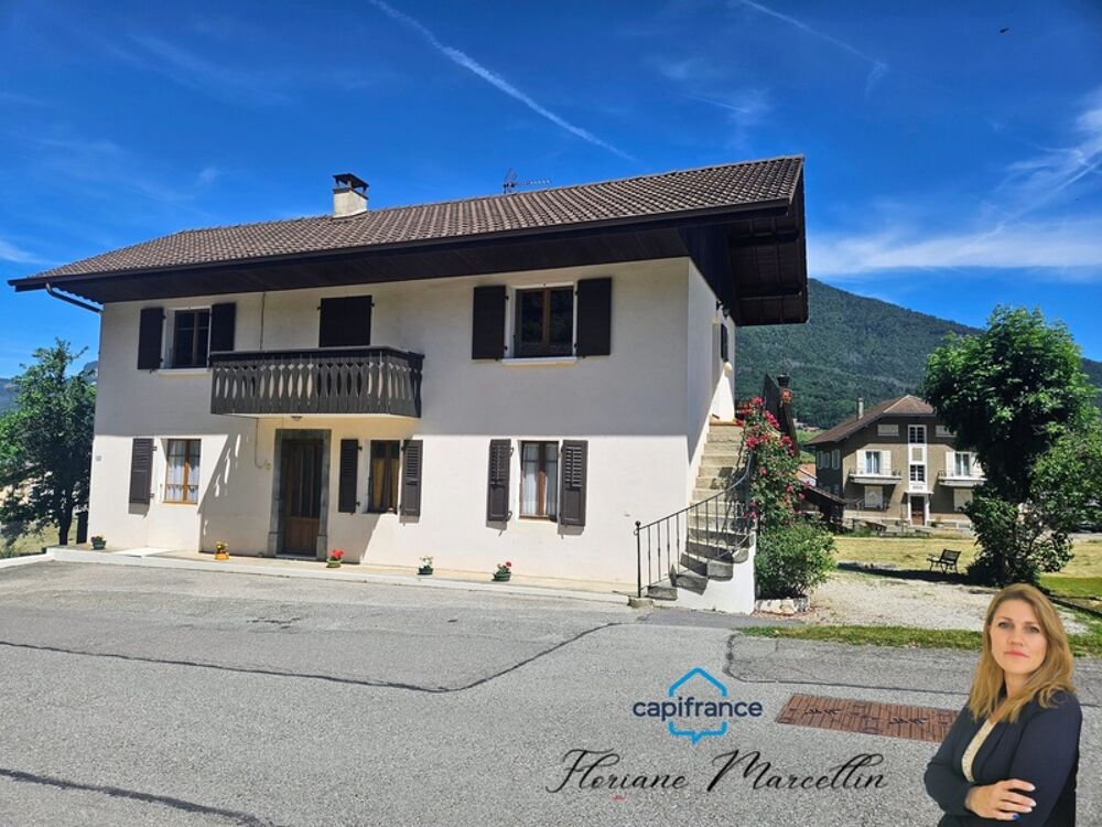 Maison avec 2 appartements indépendants - VOUGY (74)