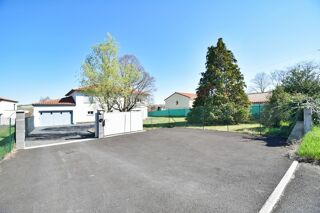  Maison � vendre 8 pi�ces 196 m�