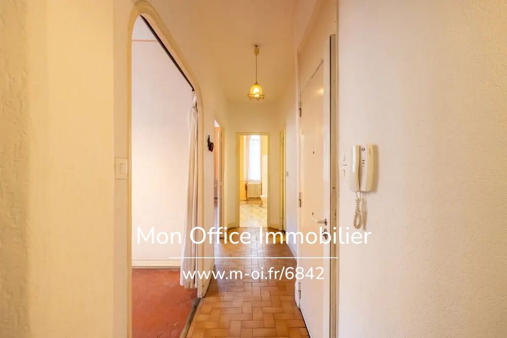 Vente Appartement Référence : 6842-ASA - Appartement type 3 situé rue chateau payan Marseille 5