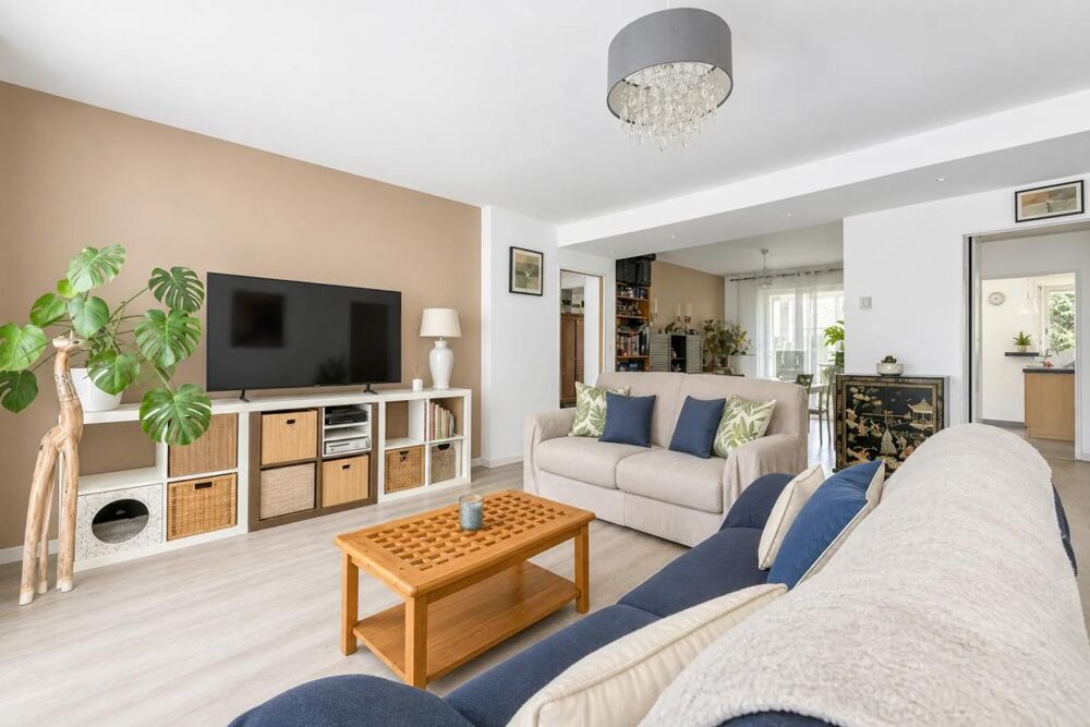 Appartement familial T5 de 112 m², Tours Nord, limite St Cyr