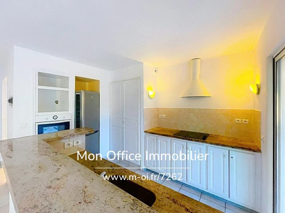 Vente Appartement Référence : 7262-LES - APPARTEMENT T3 AVEC GARAGE ET GRAND JARDIN AU CENTRE DU VILLAGE DE COGOLIN Cogolin