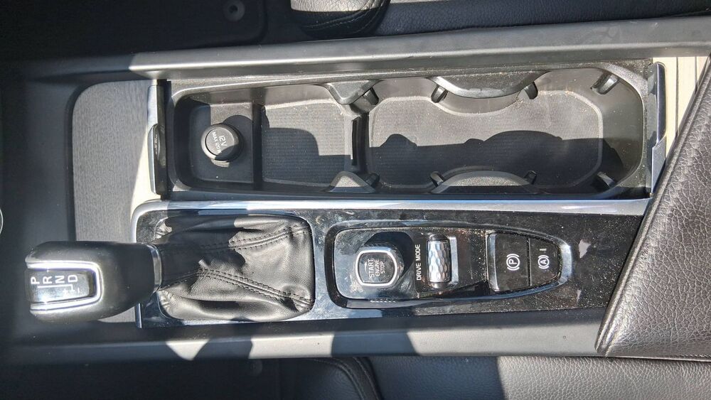 XC60 II 2.0 D4 190 FWD Geartronic8 Inscription 2019 occasion 93120 La Courneuve