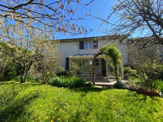 Maison 6 pièces 120 m² · à Hurigny · 120 m² · 228 000 €
