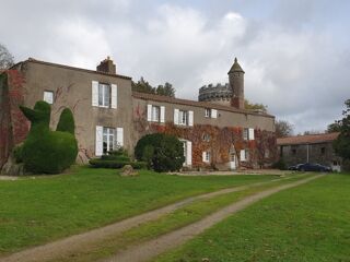  Proprit/chteau  vendre 15 + pices 651 m