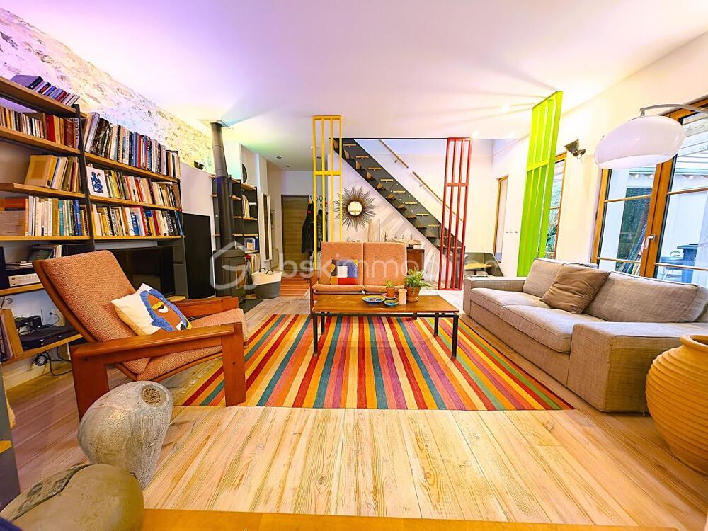 Maison d'architecte RT 2012 contemporaine de 112 m² 5 pièces avec garage indépendant et grenier