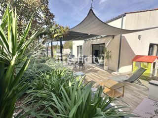  Maison à vendre 6 pièces 160 m²