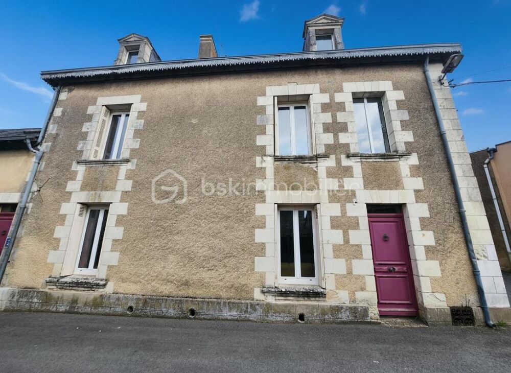 ? Maison de caractère  191 m²  Centre de Mirebeau  4 chambres, grange et cave
