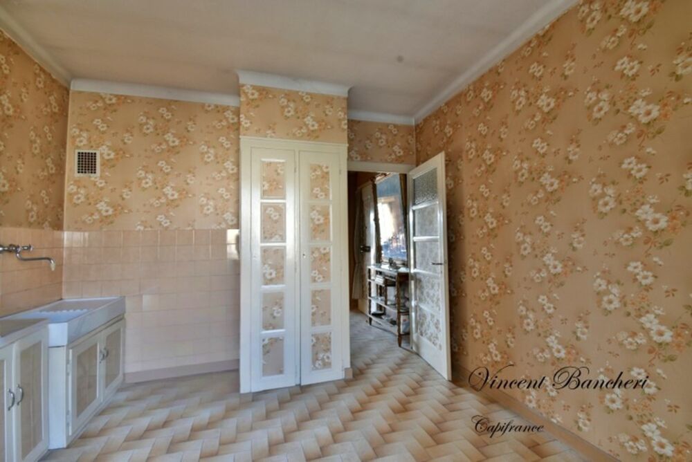 Vente Appartement ANNEMASSE CENTRE – T2 À RÉNOVER AVEC CHAMBRE DE BONNE ET DEUX CAVES Annemasse