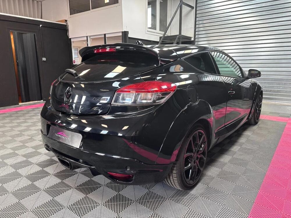 M&eacute;gane III Coup&eacute; 2.0 16V 265 S&S RS 2015 occasion 06700 Saint Laurent Du Var