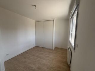  Maison à louer 4 pièces 99 m²