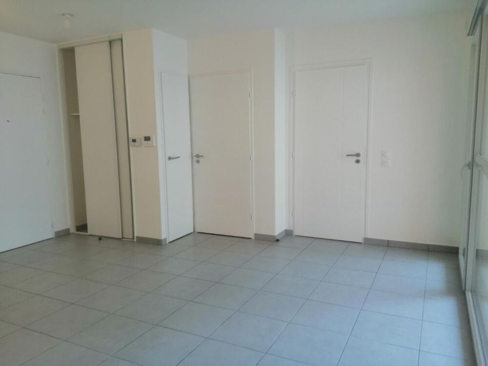 Location Appartement T2 avec balcon et garage à ANNEMASSE Annemasse