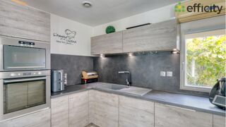  Maison � vendre 8 pi�ces 264 m�