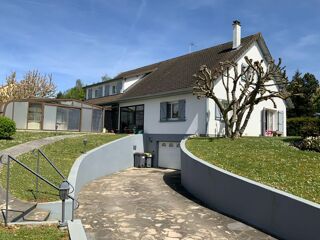  Maison à vendre 9 pièces 323 m²