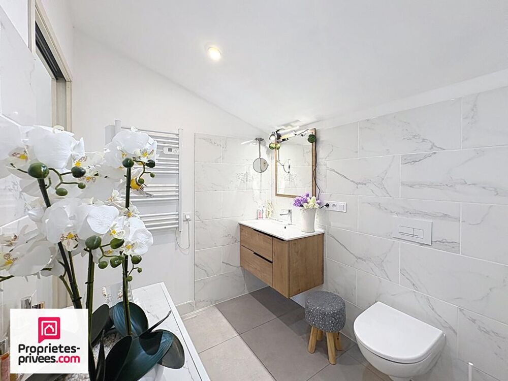 Rians villa T5 avec piscine sur 3515 m² calme sans vis à vis