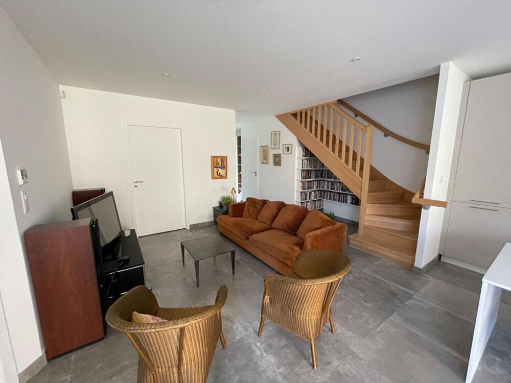 Vente Maison Maison récente 104 m2, 3 chambres, vie de plain-pied et garage 37 m2 à Paimboeuf Paimboeuf