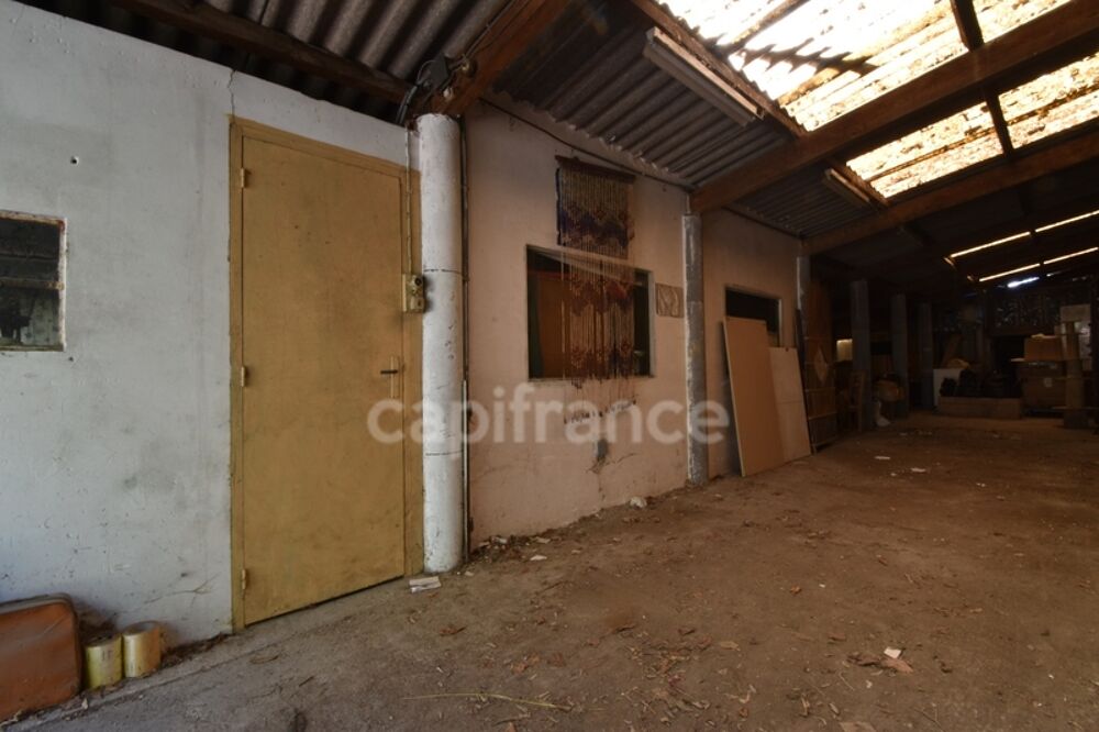 Vente Terrain Terrain avec hangars dans la zone commerciale de SAINT CHRISTOL LES ALES (30) Saint christol les ales