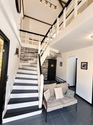  Propriété/château à vendre 7 pièces 217 m² Bernay