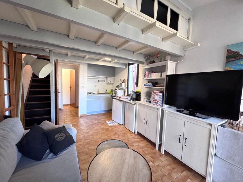 Pinède. Maison 2 pièces mezzanine
