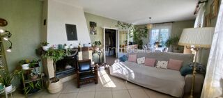  Maison  vendre 7 pices 205 m