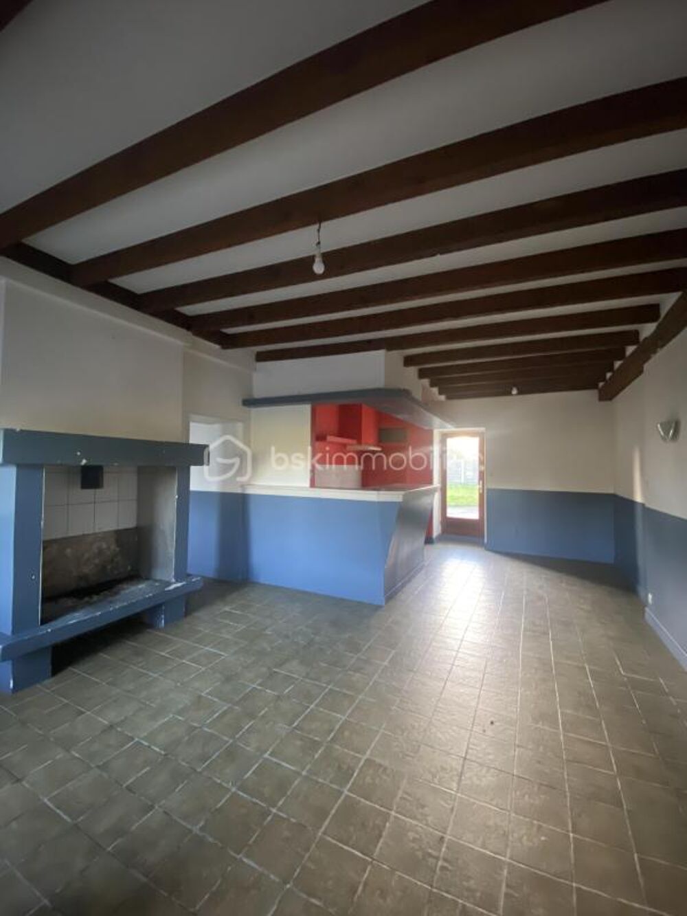 SPÉCIAL INVESTISSEUR / PROJET RÉNOVATION  MAISON + GARAGE  LE DORAT