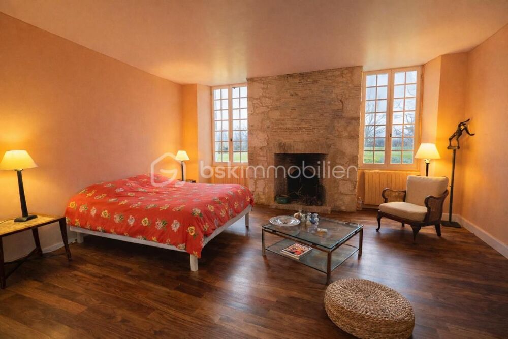 � vendre  Propri�t�/ch�teau Issigeac (24560)