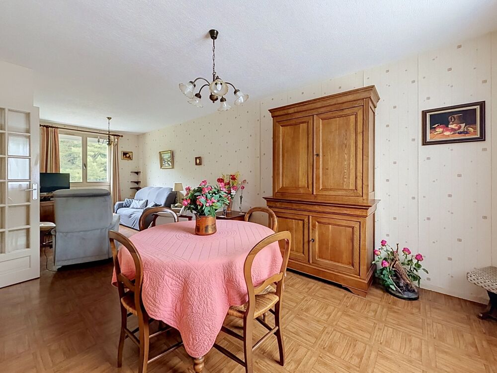 Vente Maison CHAMBRAY-LÈS-TOURS – FONTAINE BLANCHE – MAISON FAMILIALE À RÉINVENTER SUR PLUS DE 500 M² Chambray les tours