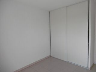  Appartement à louer 2 pièces 50 m²