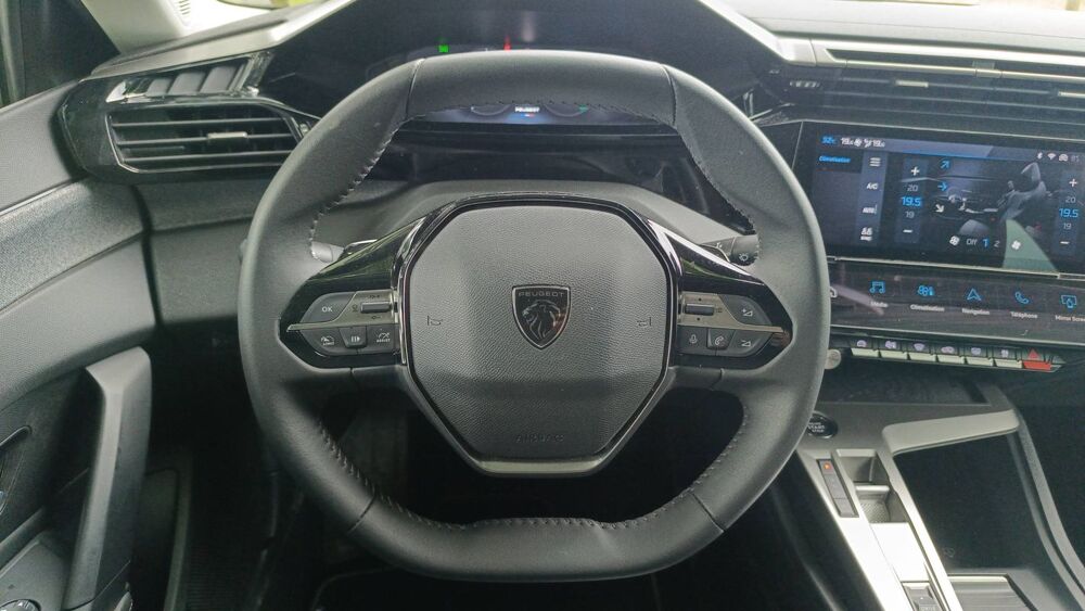 308 1.2 Hybrid 145 e-DSC6 Allure 2025 occasion 26400 Crest