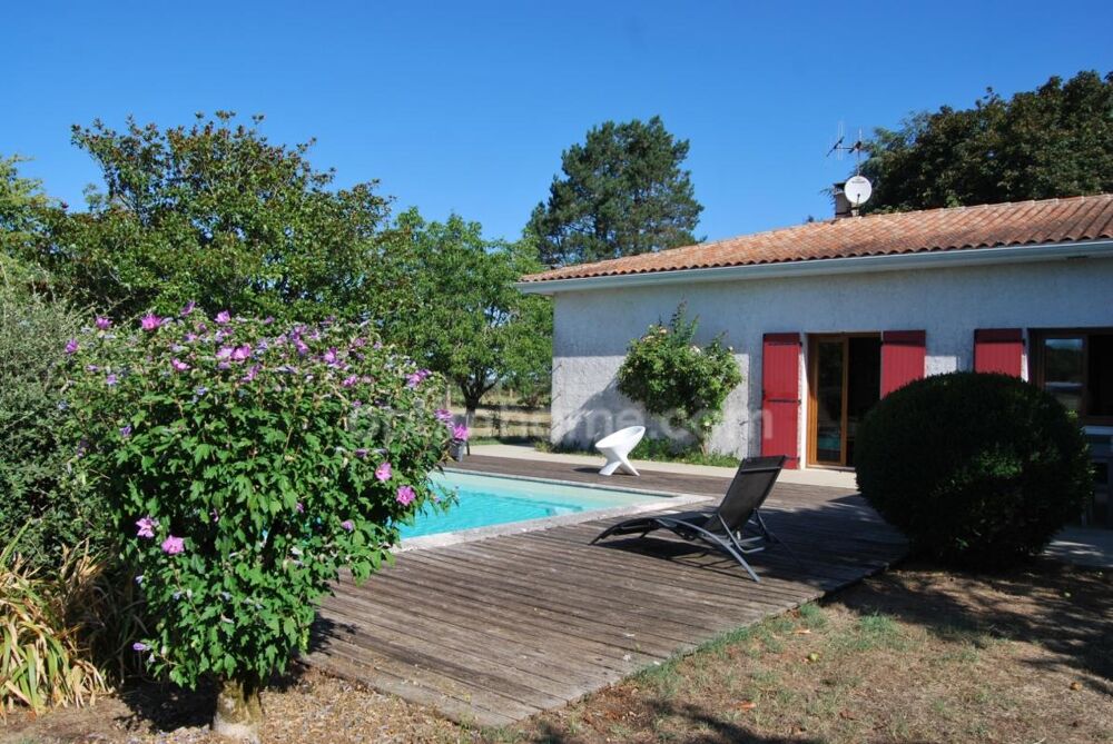 Vente Maison Belle maison familiale de plain pied de 140m2 avec piscine La rochefoucauld