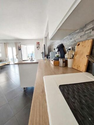 Vente Maison MAISON DE VILLAGE + PISCINE Marseille 16