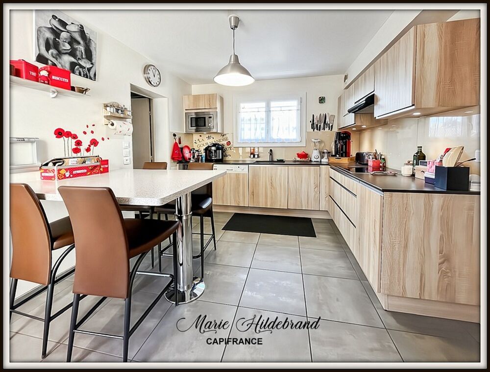 MAISON FAMILIALE 150m² - 5 CHAMBRES AVEC JARDIN & PISCINE - quartier LA SALEVE