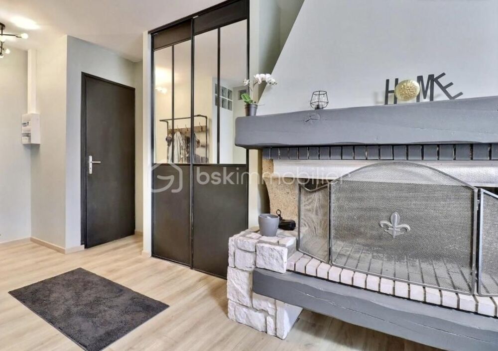 ? SPÉCIAL INVESTISSEUR - RENTABILITÉ + SÉCURITÉ - Appartement de standing 210 m² - Piscine, Jardin, Garage
