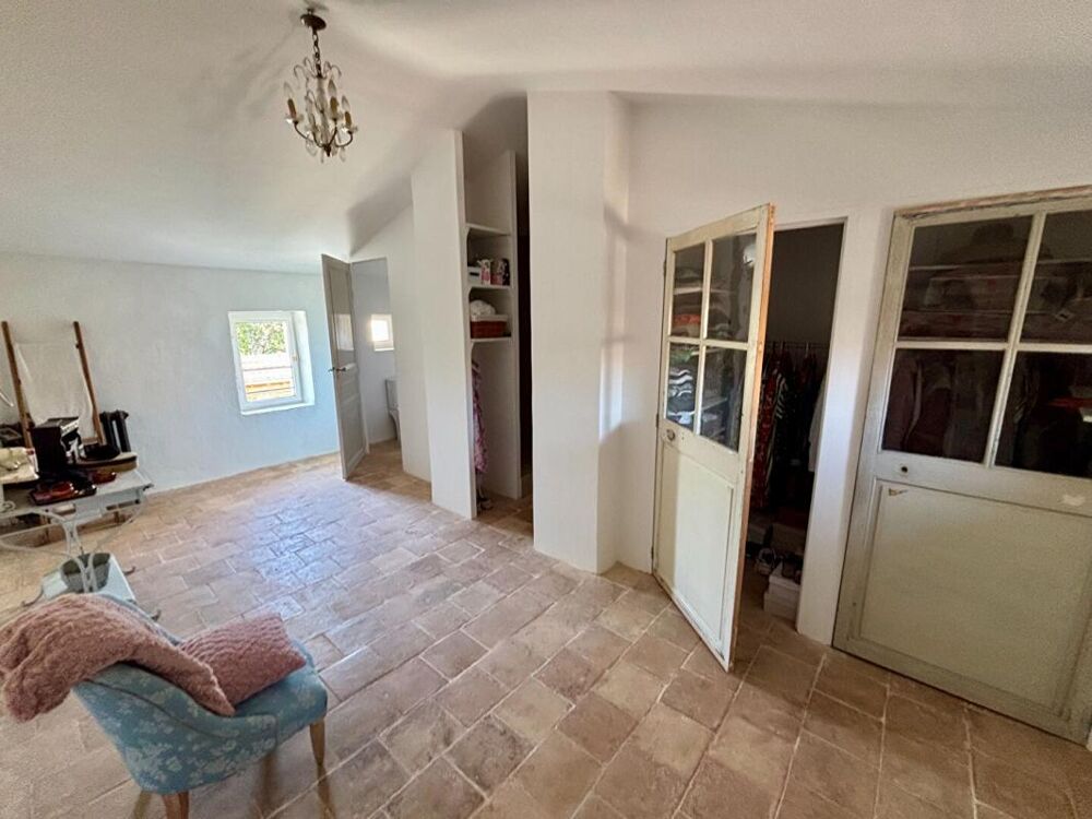 à vendre  Maison Uzès (30700)