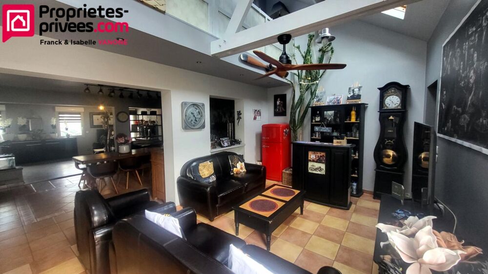 Vente Maison Grande maison familiale _ 186 m² _4 chambres + bureau + jardin + garage _Verlinghem Verlinghem