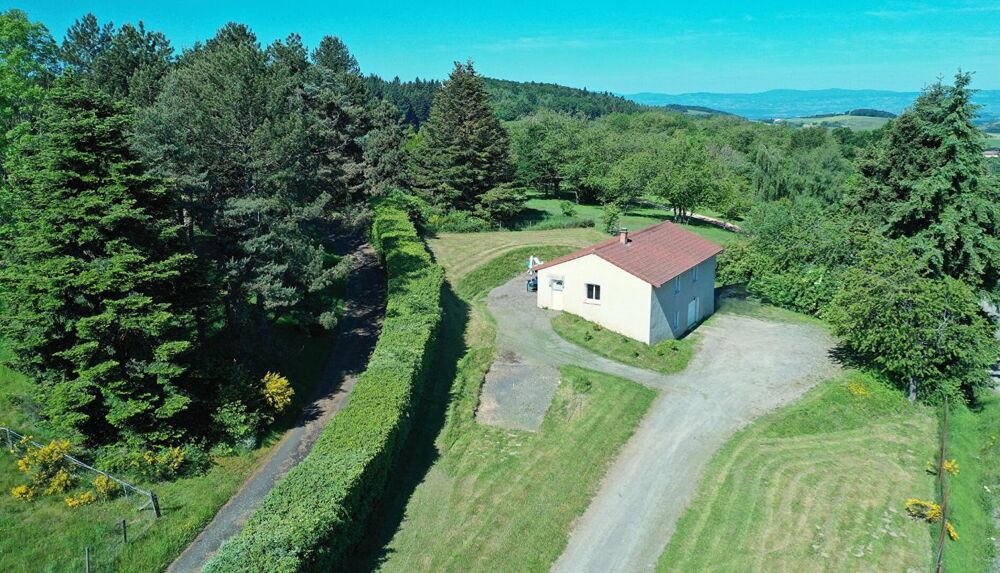 Villa de plain-pied sur 2200 m² de terrain clos