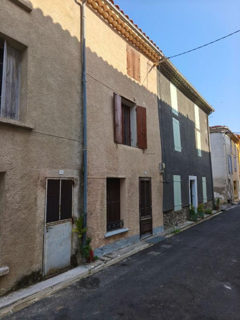 Maison de village à renover + terrain