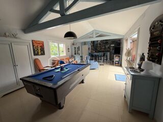  Propri�t�/ch�teau � vendre 7 pi�ces 210 m�