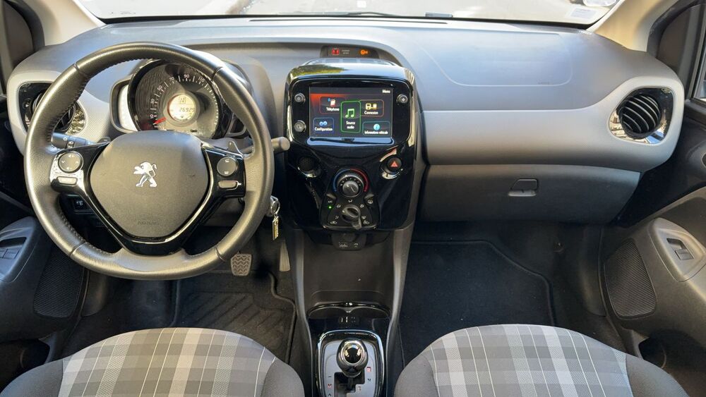 108 1.0 VTI 72 BMP5 Allure - Automatique 2019 occasion 75019 Paris