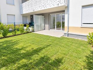  Appartement à louer 2 pièces 45 m²