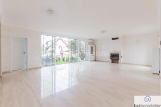  Maison à vendre 10 pièces 210 m²
