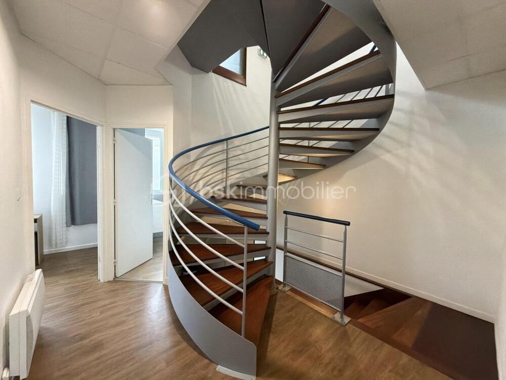 Maison 180 m²  6 chambres