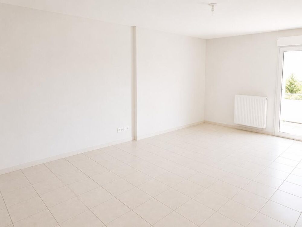 Location Appartement T3 avec terrasse, jardin et parking à CENON Cenon