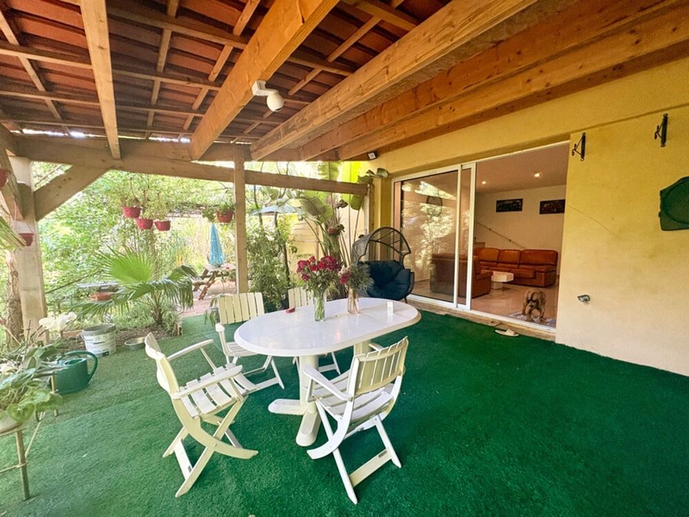 Vente Maison Maison de plus de 150 m² avec grand jardin arboré – Enorme potentiel – Fréjus Frejus