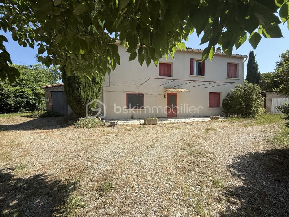 Maison 8 pièces 180 m² · à Cardet · 180 m² · 160 000 €