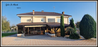  Maison � vendre 6 pi�ces 206 m�