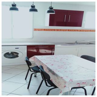  Appartement à louer 3 pièces 50 m²