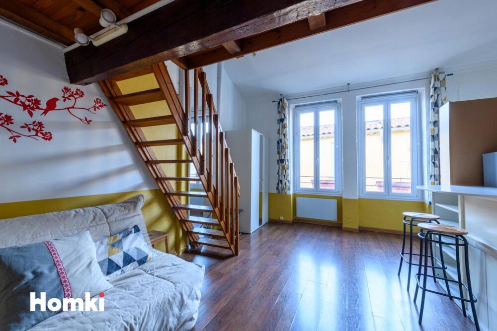 Studio mezzanine meublé de 38m² Nîmes Centre-ville