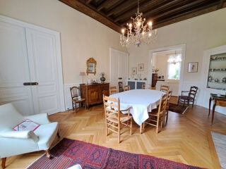  Maison � vendre 9 pi�ces 373 m�