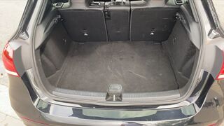Classe A 200 163 7G-DCT Amg Line + - Premi&egrave;re main 2019 occasion 92200 Neuilly Sur Seine