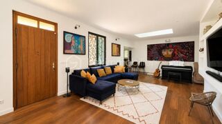  Maison à louer 6 pièces 202 m²